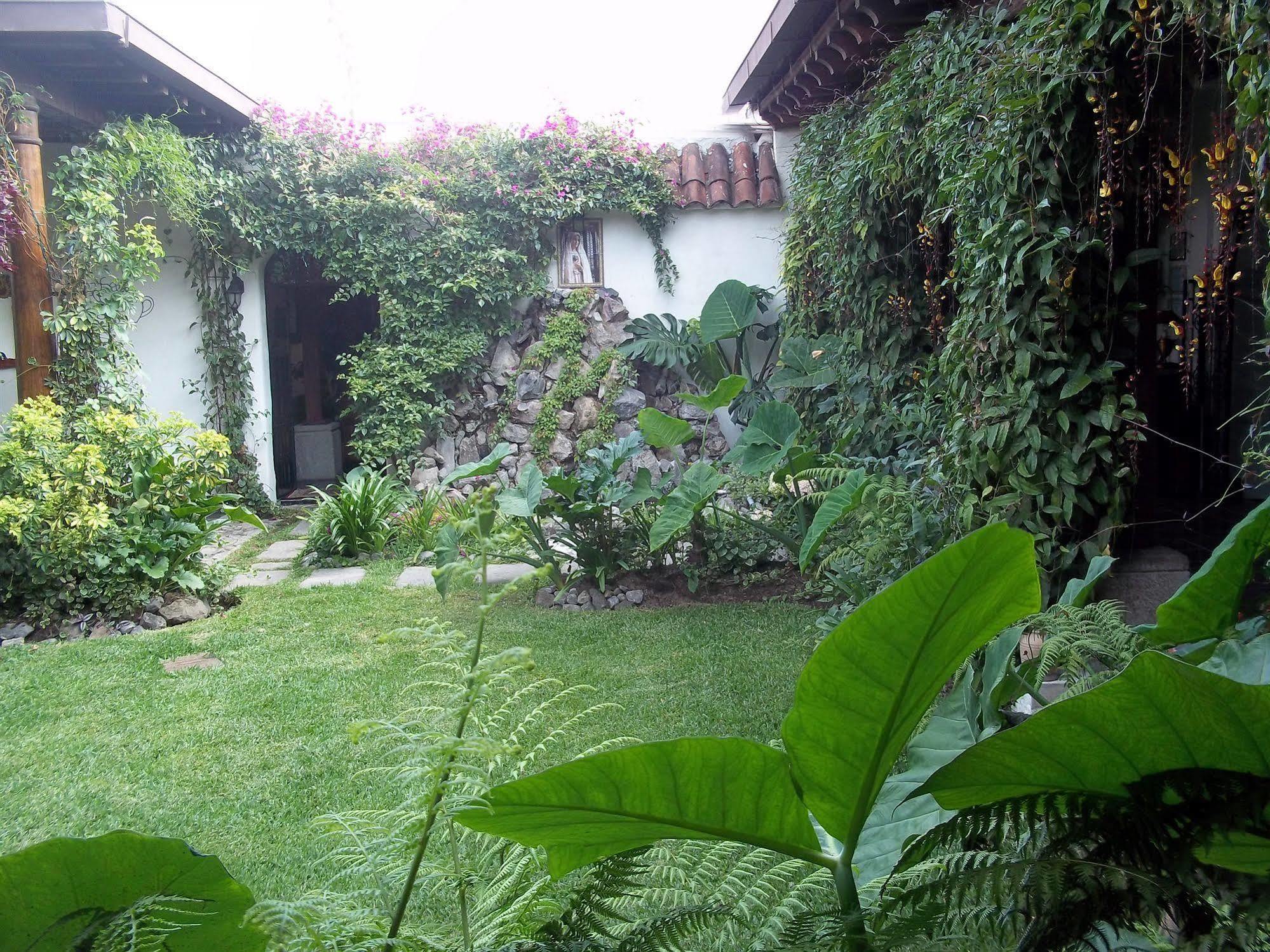 Hotel La Catedral Antigua Exterior foto