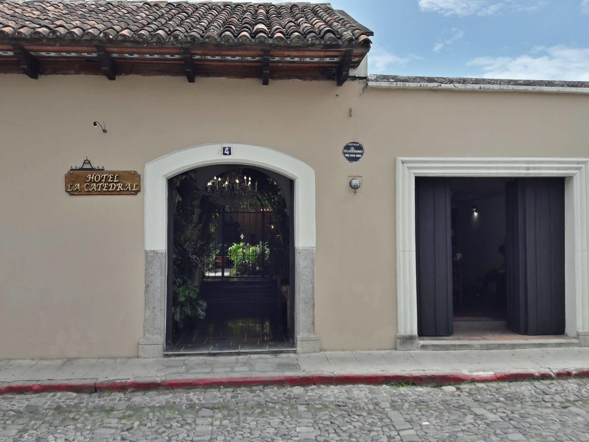 Hotel La Catedral Antigua Exterior foto